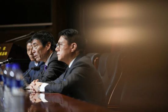 欧洲亚洲一区二区