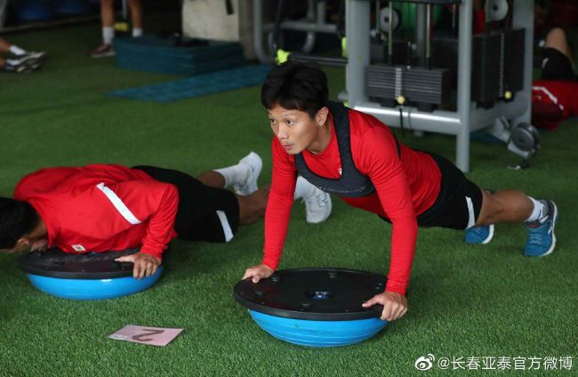 色婷婷亚洲一区二区综合