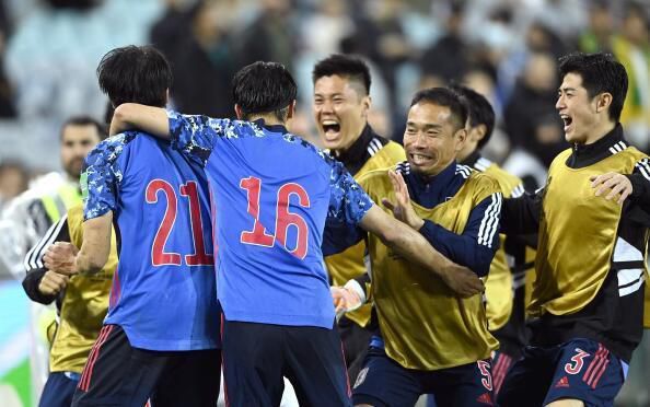 日本人伦一区二区三区